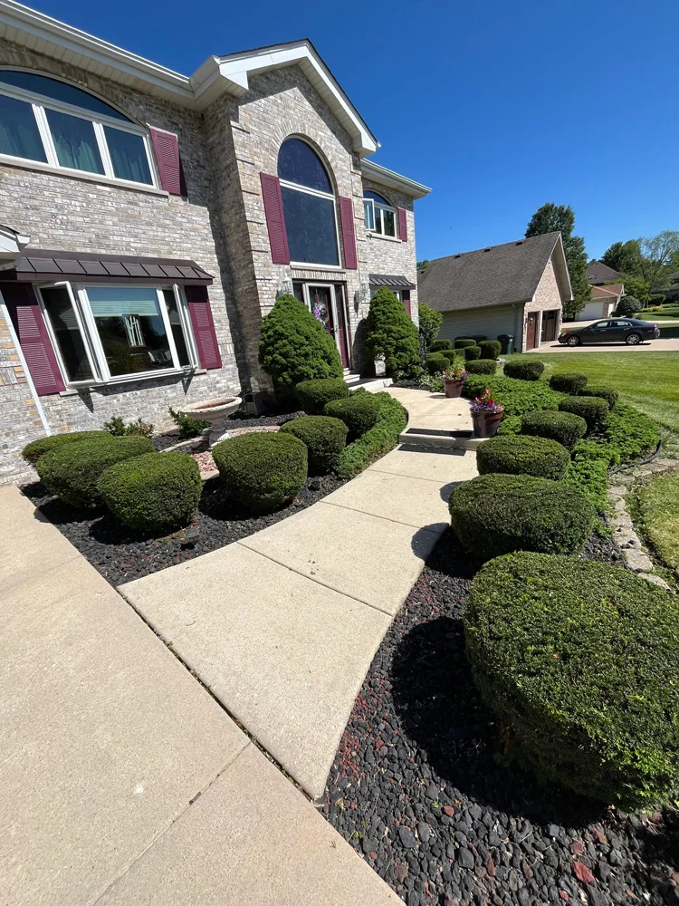 Landscape Maintenance Saltzman Outdoors