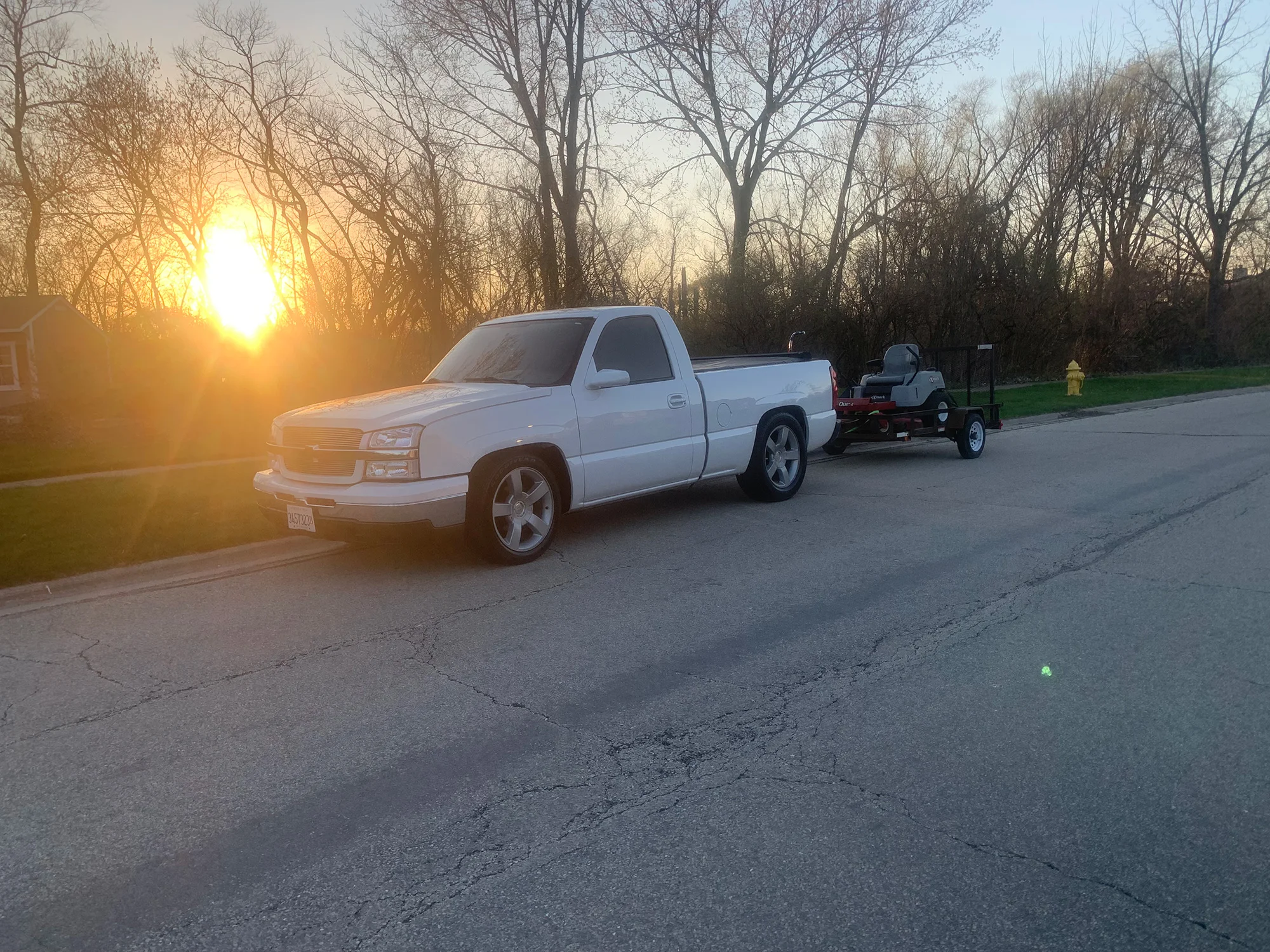 Saltzman-Outdoor-truck